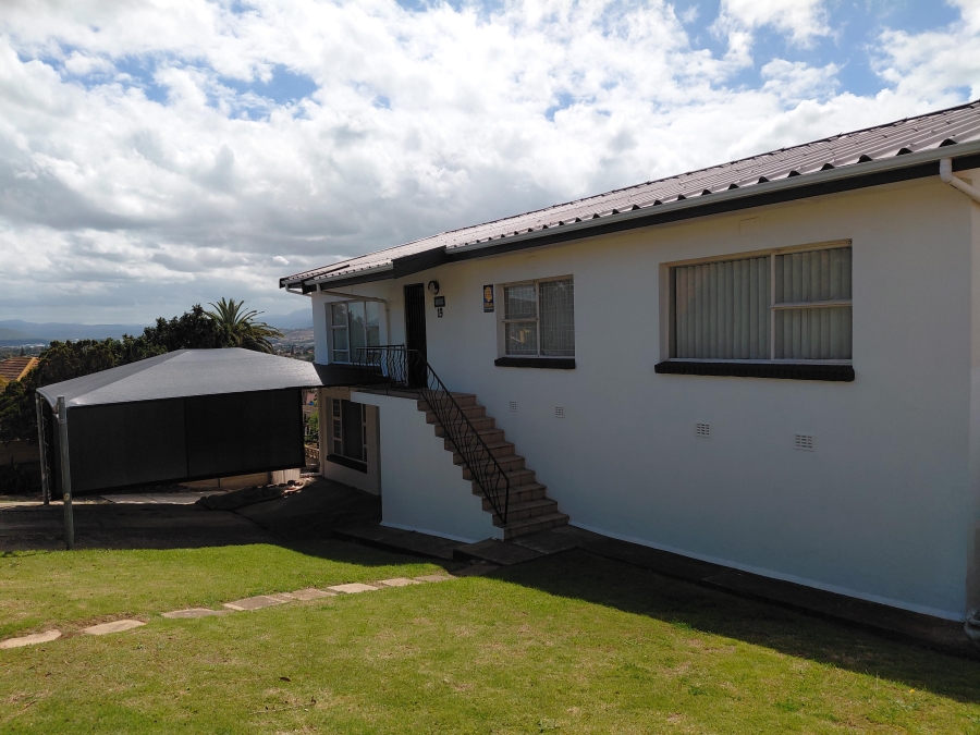 4 Bedroom Property for Sale in Heuwelkruin Eastern Cape